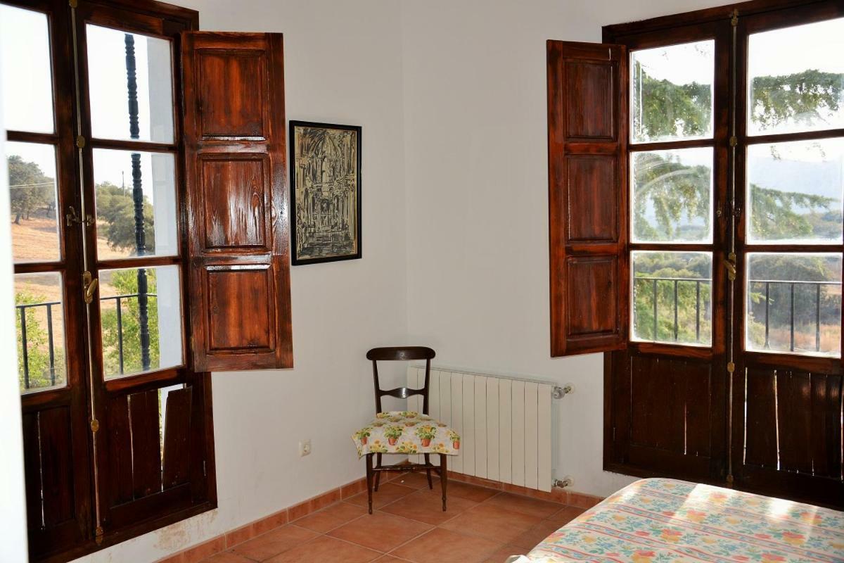 Santa Marta Complejo Rural Con Pista De Padel Guest House Archidona Eksteriør bilde