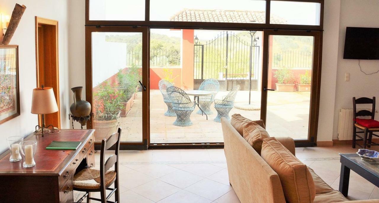 Santa Marta Complejo Rural Con Pista De Padel Guest House Archidona Eksteriør bilde